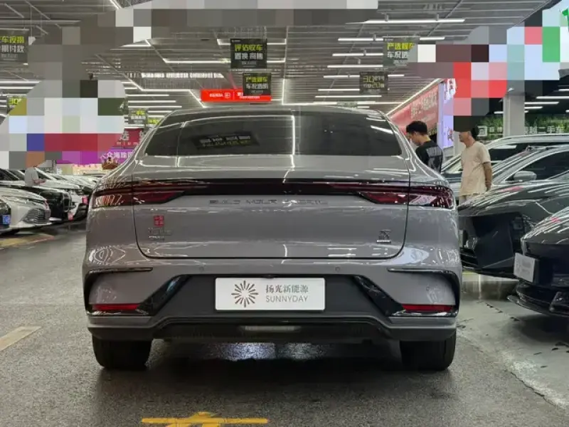 2025 BYD Han с пробегом 35 000 км