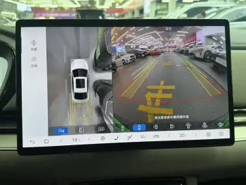 2025 BYD Han с пробегом 35 000 км