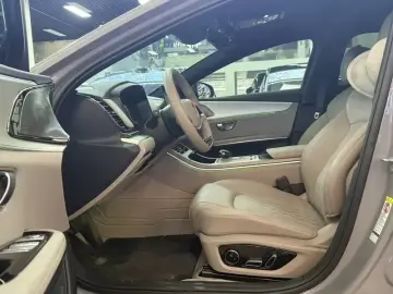2025 BYD Han с пробегом 35 000 км