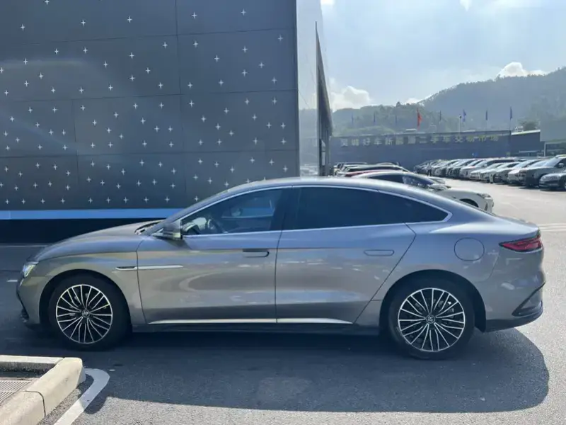 2024 BYD Han с пробегом 58 000 км