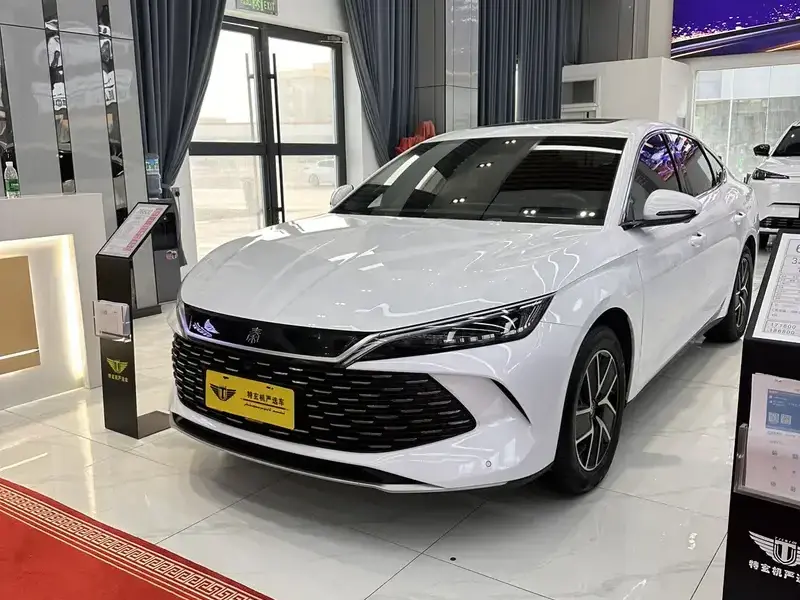 2024 BYD Qin L с пробегом 31 000 км