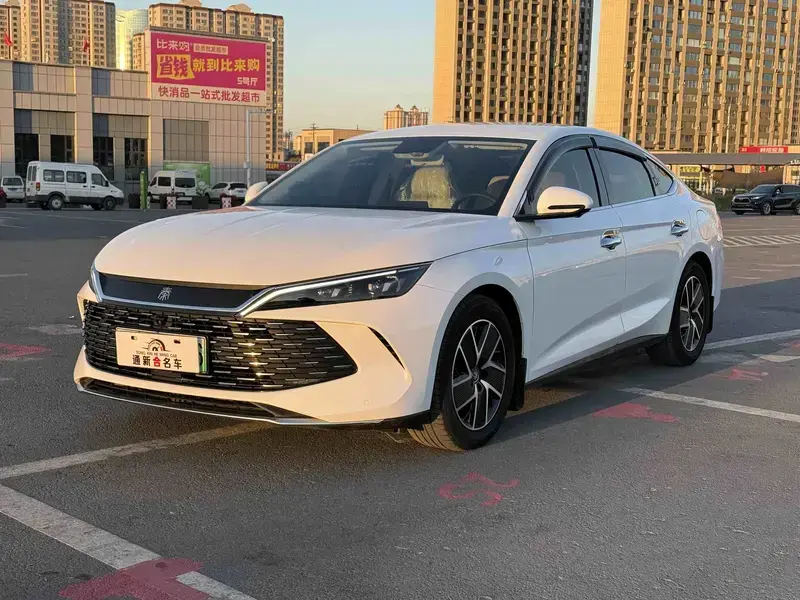 2024 BYD Qin L с пробегом 53 000 км