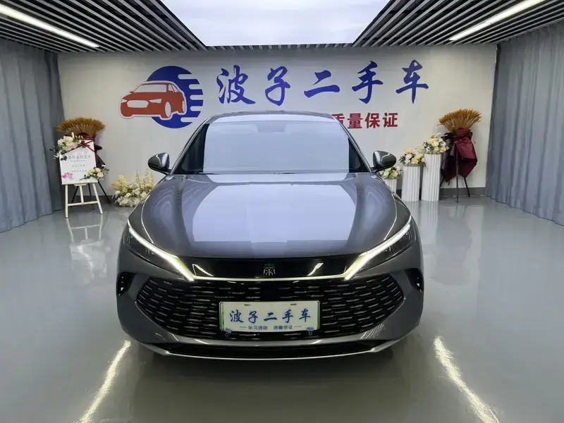 2024 BYD Qin L с пробегом 41 000 км
