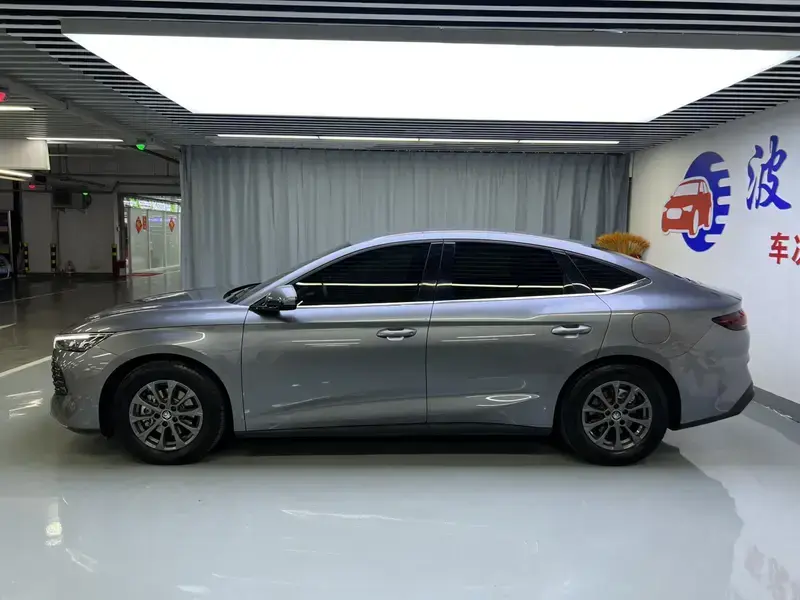 2024 BYD Qin L с пробегом 41 000 км