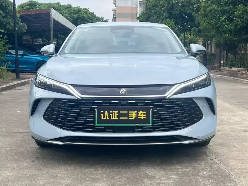 2025 BYD Qin L с пробегом 2 300 км