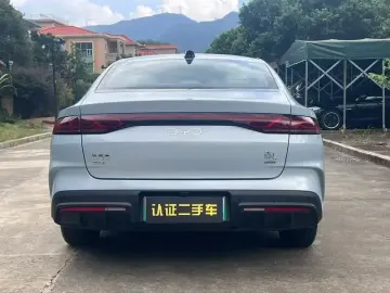2025 BYD Qin L с пробегом 2 300 км