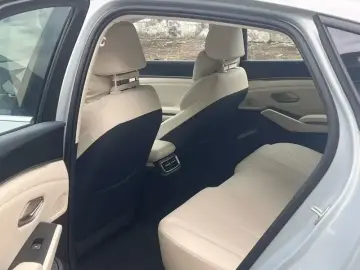 2025 BYD Qin L с пробегом 2 300 км