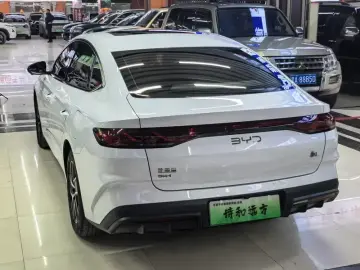 2024 BYD Qin L с пробегом 45 000 км