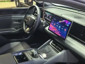 2024 BYD Qin L с пробегом 45 000 км