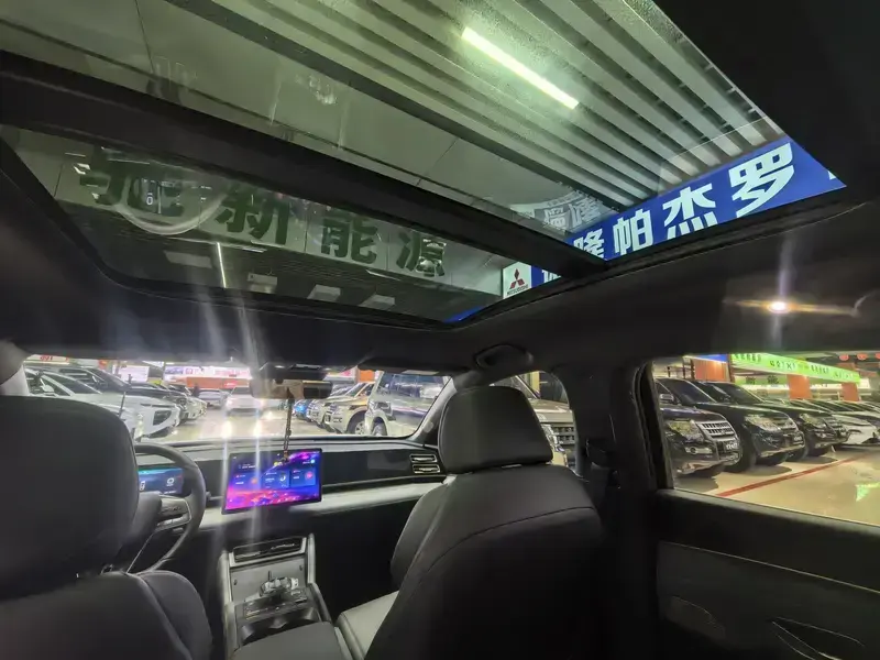 2024 BYD Qin L с пробегом 45 000 км