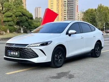 2025 BYD Qin Plus с пробегом 15 000 км