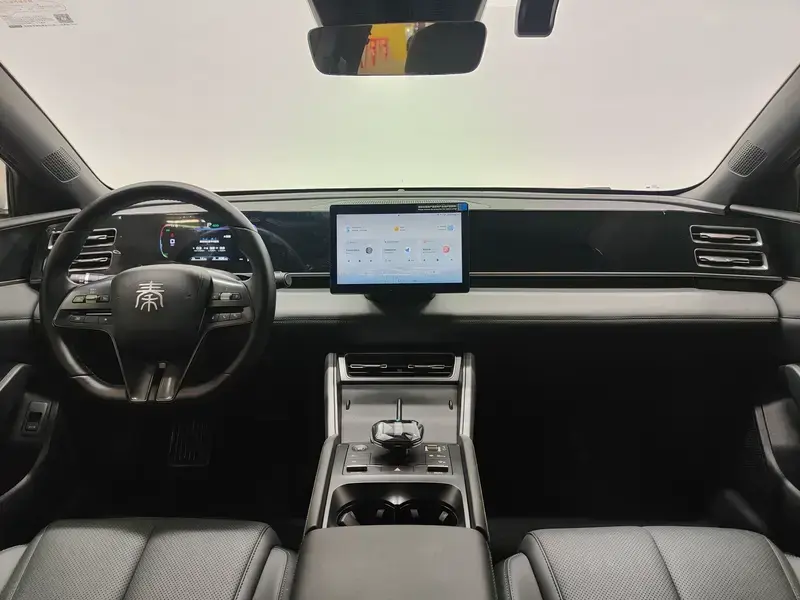 2024 BYD Qin L с пробегом 31 900 км
