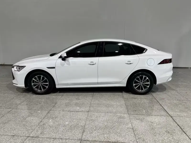 2024 BYD Qin Plus с пробегом 36 900 км