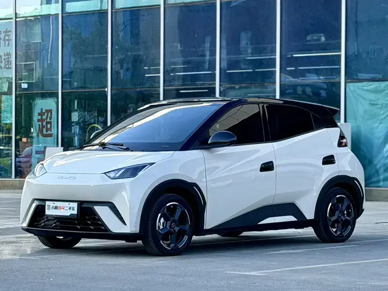 2023 BYD Seagull с пробегом 15 000 км