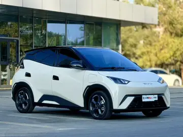 2023 BYD Seagull с пробегом 15 000 км