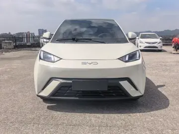 2025 BYD Seagull с пробегом 6 000 км