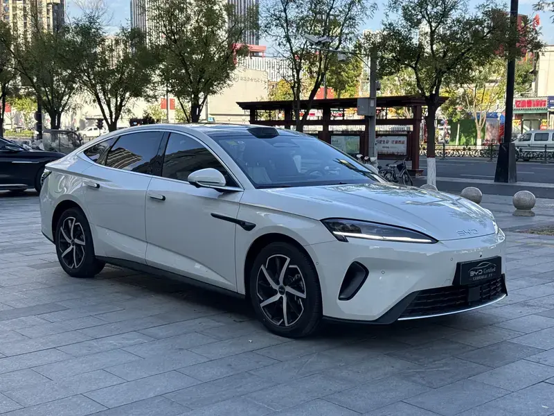 2026 BYD Seal 07 с пробегом 1 700 км