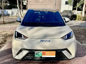 2024 BYD Seagull с пробегом 12 000 км