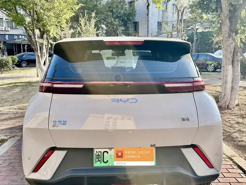 2024 BYD Seagull с пробегом 12 000 км