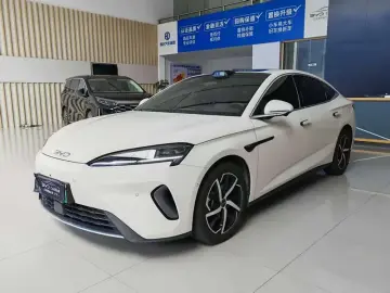 2026 BYD Seal 07 с пробегом 13 500 км