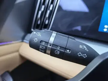 2025 BYD Song L с пробегом 16 000 км