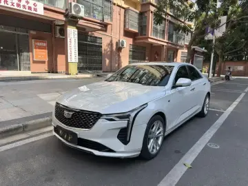 Cadillac CT4