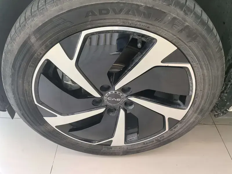 2025 BYD Sea Lion 06 с пробегом 18 600 км