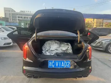2021 Cadillac CT4 с пробегом 61 000 км