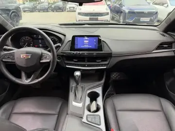 2023 Cadillac CT4 с пробегом 35 900 км