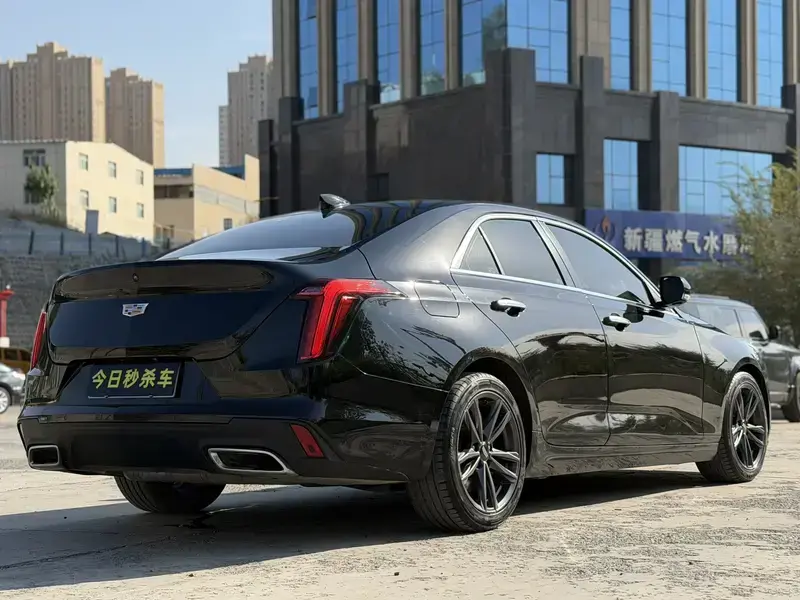 2021 Cadillac CT4 с пробегом 70 000 км