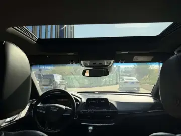 2021 Cadillac CT4 с пробегом 70 000 км