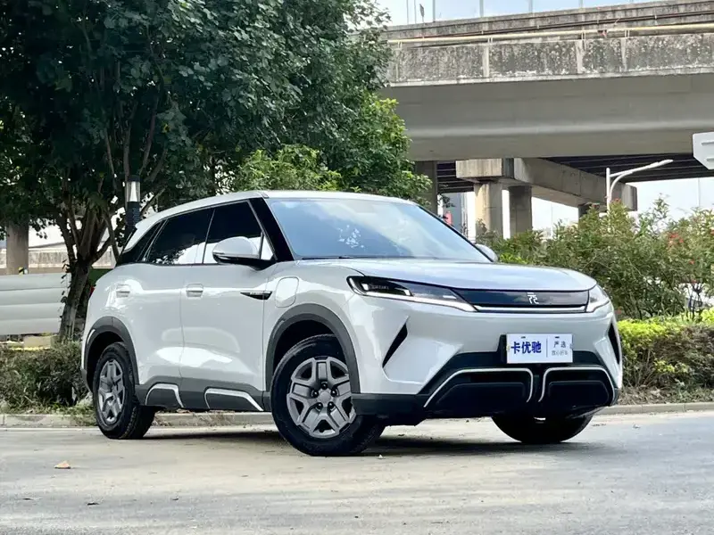2024 BYD Yuan Up с пробегом 40 000 км