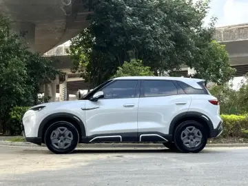 2024 BYD Yuan Up с пробегом 40 000 км