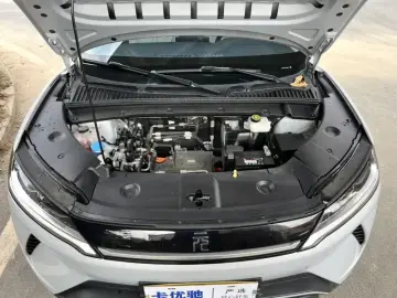 2024 BYD Yuan Up с пробегом 40 000 км
