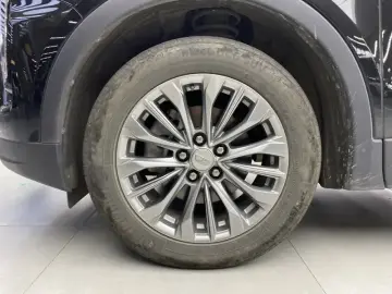 2024 Cadillac XT4 с пробегом 26 000 км