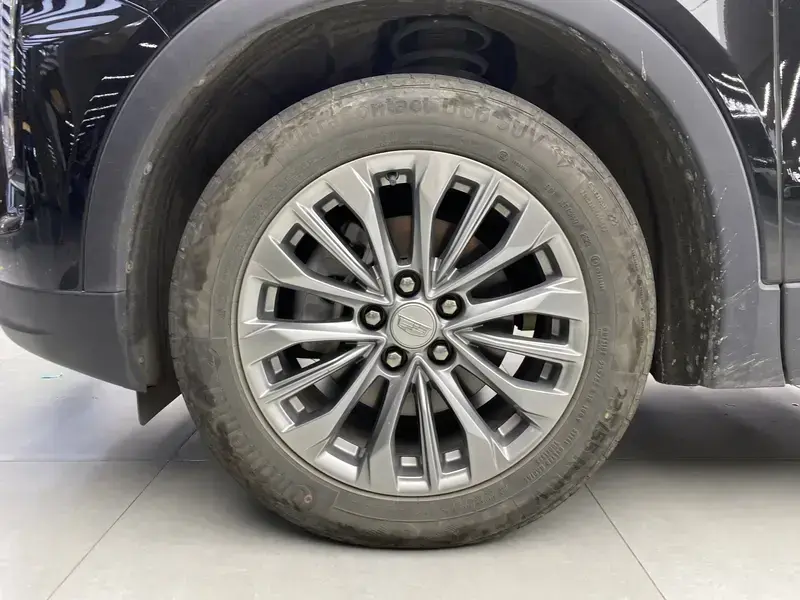 2024 Cadillac XT4 с пробегом 26 000 км