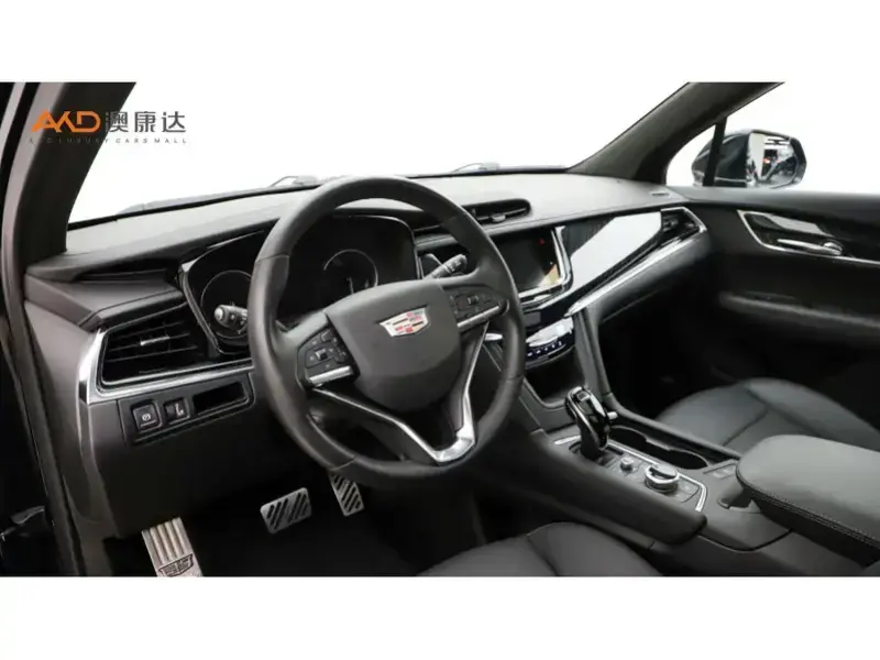 2022 Cadillac XT6 с пробегом 57 500 км