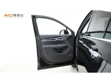 2022 Cadillac XT6 с пробегом 57 500 км