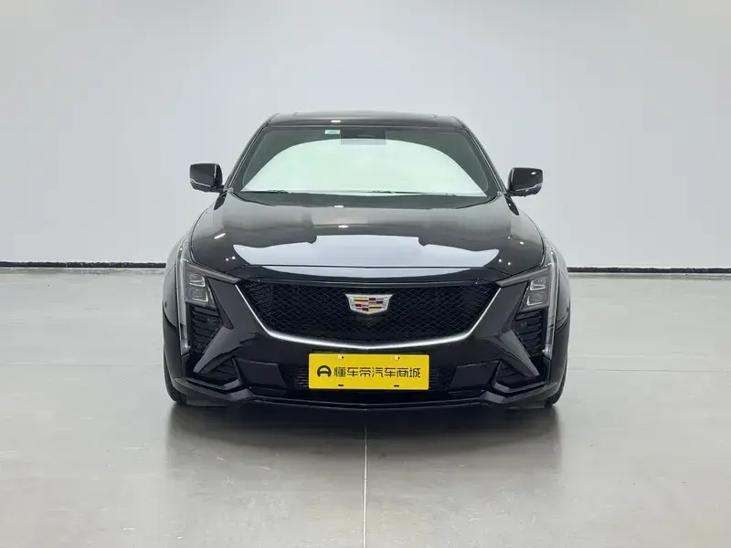 2024 Cadillac CT5 с пробегом 28 200 км