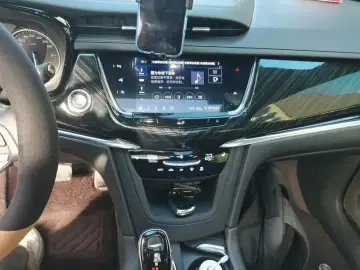 2020 Cadillac XT6 с пробегом 66 900 км
