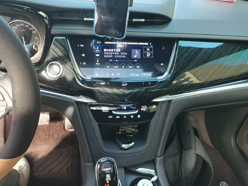 2020 Cadillac XT6 с пробегом 66 900 км