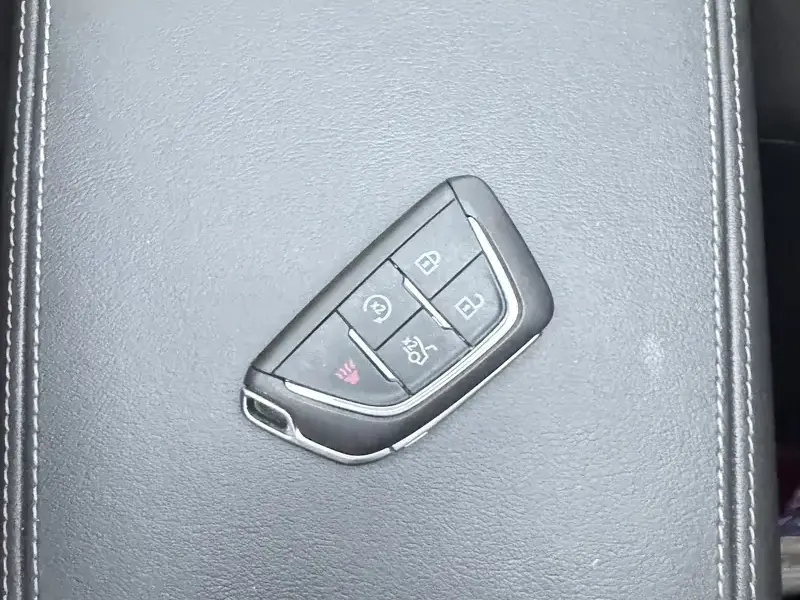 2024 Cadillac CT5 с пробегом 28 200 км