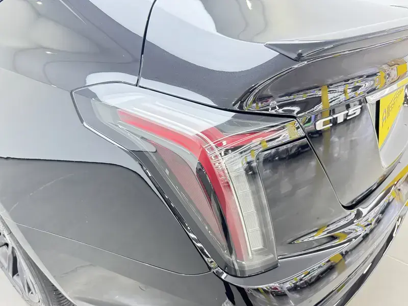 2024 Cadillac CT5 с пробегом 28 200 км