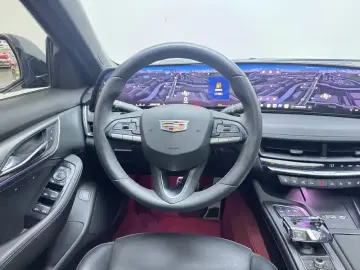 2024 Cadillac CT5 с пробегом 28 200 км