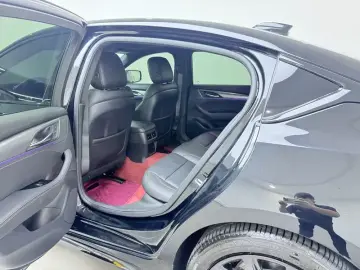 2024 Cadillac CT5 с пробегом 28 200 км