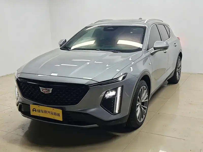 2023 Cadillac GT4 с пробегом 7 900 км
