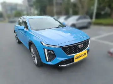 2023 Cadillac GT4 с пробегом 10 200 км