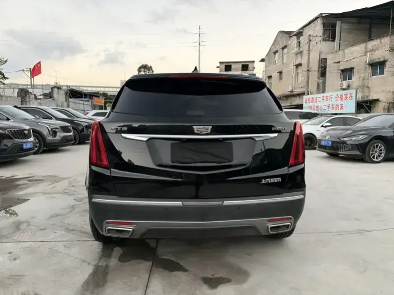 2020 Cadillac XT5 с пробегом 75 200 км