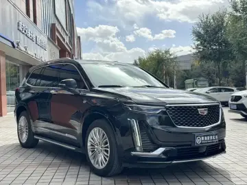 2025 Cadillac XT6 с пробегом 25 000 км