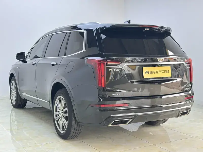 2022 Cadillac XT6 с пробегом 85 100 км